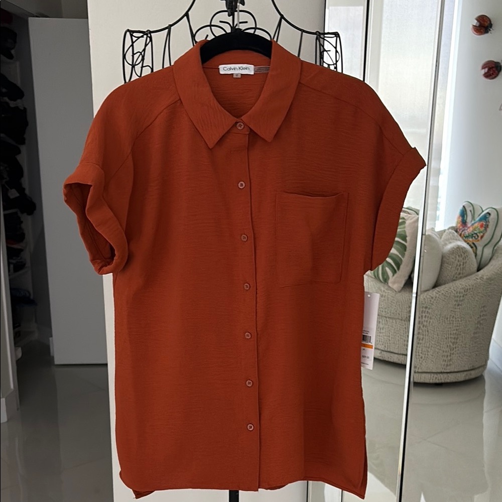 NWT Calvin Klein Terracotta Short Sleeve Shirt